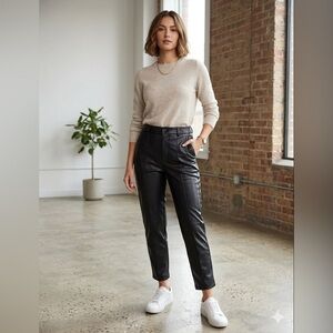 BCBGeneration Women's Small Faux Leather Coated Straight Leg Crop Pants Black S